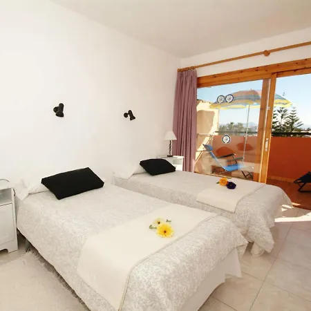 Apartamento Arcoiris, Con Piscina Y Junto A Playa De *